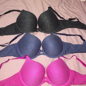 VS bras